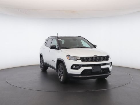 New 2026 Jeep Compass Limited image 35