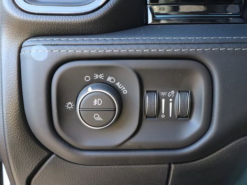 New 2026 RAM 3500 Limited image 16