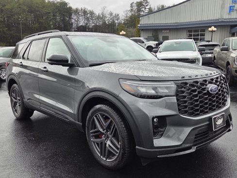 New 2026 Ford Explorer ST w/ Sun And Sound Package image 27