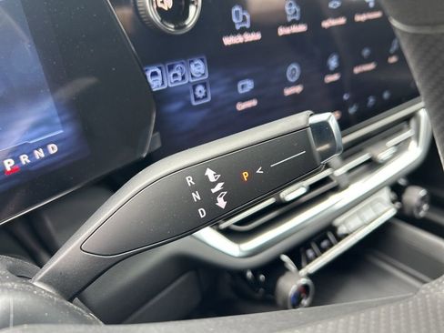 New 2026 Chevrolet Equinox EV LT image 19