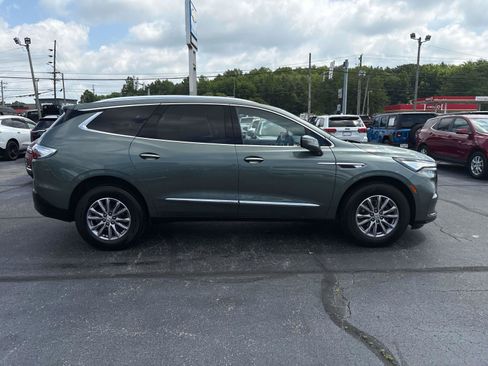 Used 2023 Buick Enclave Essence w/ Sound and Sites Package FWD image 7