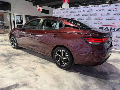 Used 2025 Nissan Sentra SV image 10