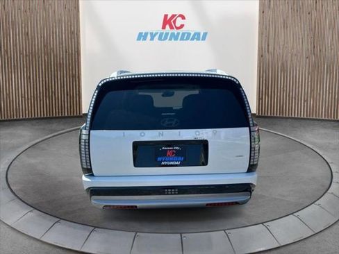 New 2026 Hyundai Ioniq 9 Limited image 6