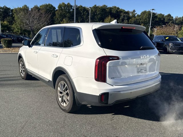 Certified 2024 Kia Telluride LX FWD image 6