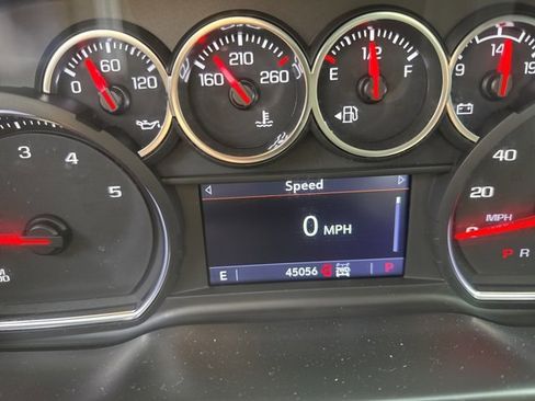 Used 2022 Chevrolet Silverado 2500 LTZ image 11