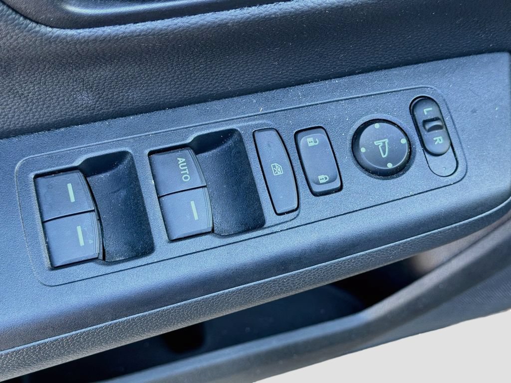 Used 2024 Honda CR-V LX image 16