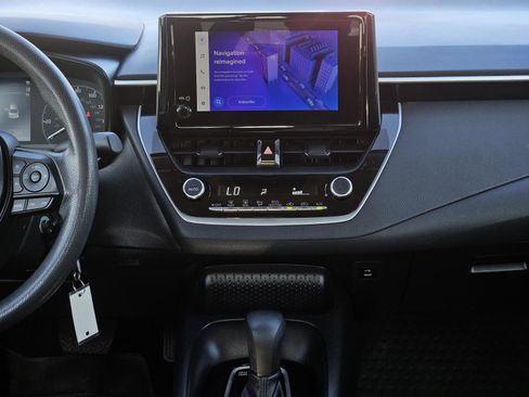 Used 2024 Toyota Corolla LE image 17