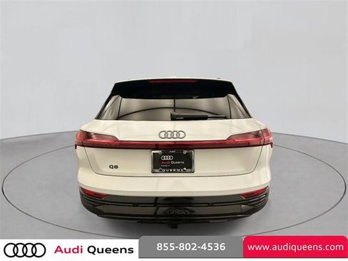 Certified 2024 Audi Q8 e-tron Premium Plus w/ Premium Plus Package image 3