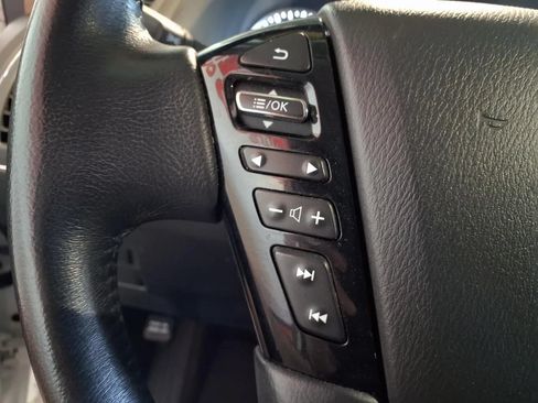 Used 2023 Nissan Armada SL w/ Captain's Chairs Package AWD/4WD image 29