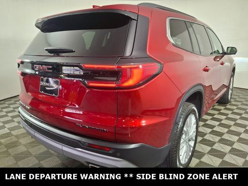 Used 2024 GMC Acadia Elevation w/ Luxury Package image 5