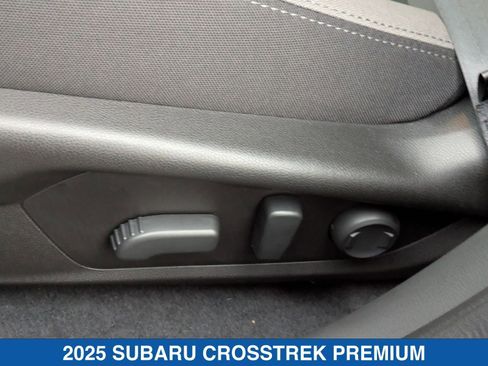 Certified 2025 Subaru Crosstrek 2.0i Premium image 8