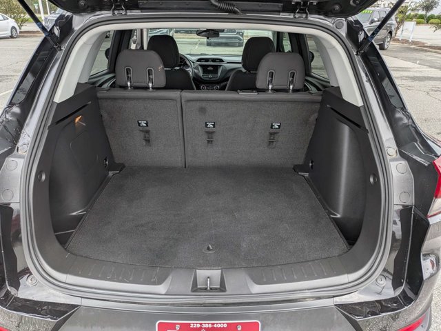 Used 2023 Chevrolet TrailBlazer LT FWD image 11