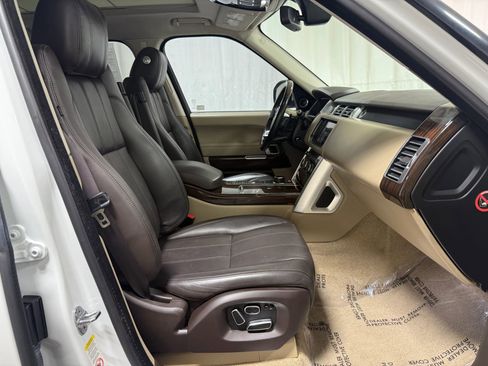 Used 2014 Land Rover Range Rover Supercharged image 25