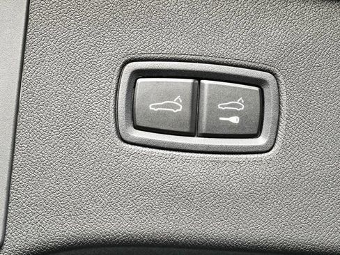 New 2026 Porsche Cayenne AWD/4WD image 32