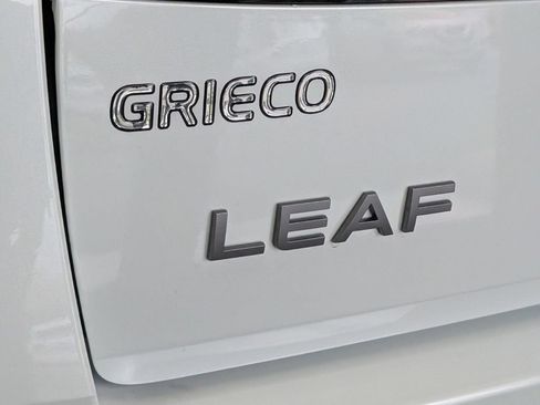 New 2026 Nissan Leaf Platinum+ w/ Cargo Package (Platinum+) FWD image 14