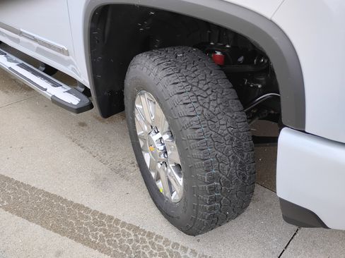 New 2026 Chevrolet Silverado 2500 High Country w/ Technology Package image 25