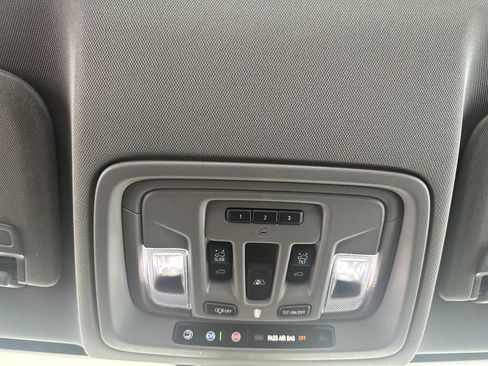 Used 2019 GMC Sierra 1500 Denali w/ Denali Ultimate Package image 27