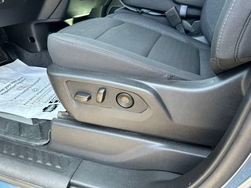 Used 2026 Chevrolet Silverado 2500 Custom w/ Custom Convenience Package AWD/4WD image 19