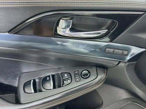 Used 2023 Nissan Maxima SR w/ Sport Mat Group FWD image 21