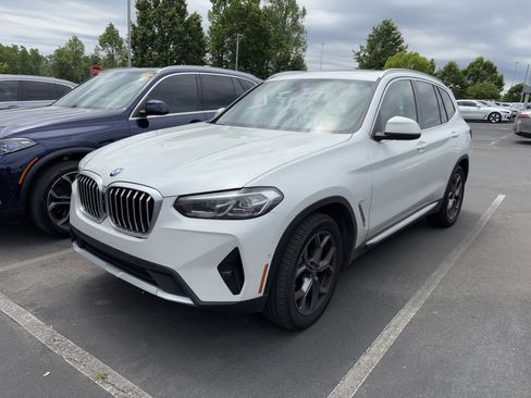 Used 2024 BMW X3 sDrive30i w/ Premium Package RWD image 12