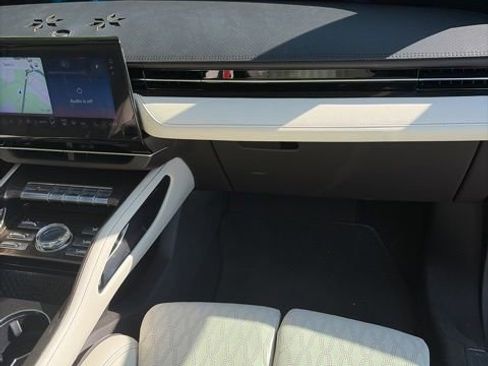 Used 2024 Lincoln Nautilus Black Label w/ Jet Appearance Package (87T) AWD/4WD image 19