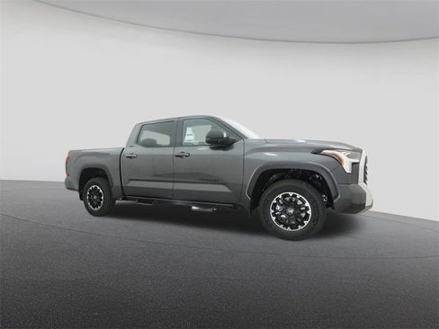 New 2026 Toyota Tundra SR5 image 28