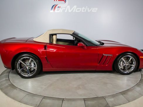 Used 2010 Chevrolet Corvette Grand Sport w/ Preferred Equipment Group RWD image 14