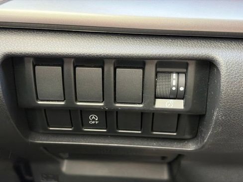 Used 2020 Subaru Forester Premium w/ Popular Package #1 AWD/4WD image 30