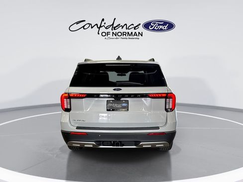 New 2026 Ford Explorer Active w/ Active Comfort Package RWD image 7