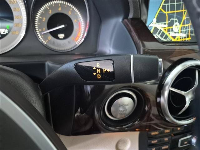 Used 2014 Mercedes-Benz GLK 350 2WD image 12