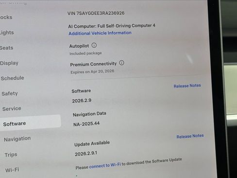 Used 2024 Tesla Model Y Long Range image 14