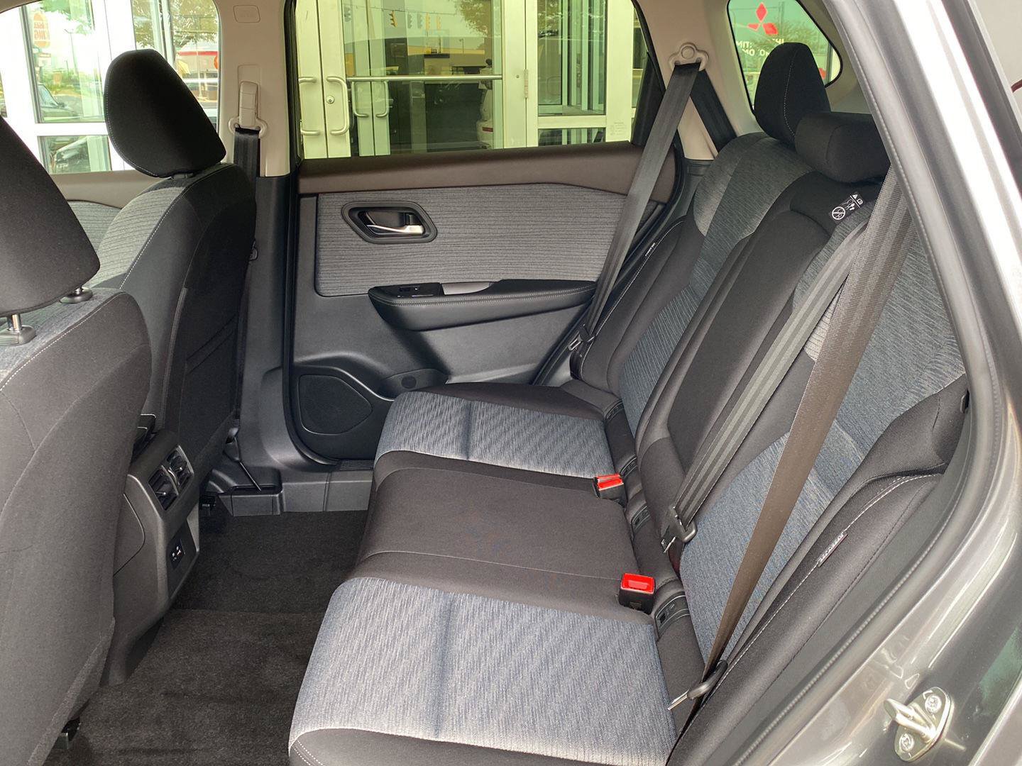 Certified 2023 Nissan Rogue SV AWD/4WD image 19