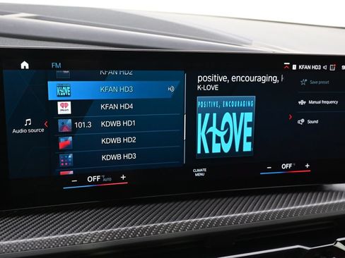 Used 2023 BMW XM AWD/4WD image 29