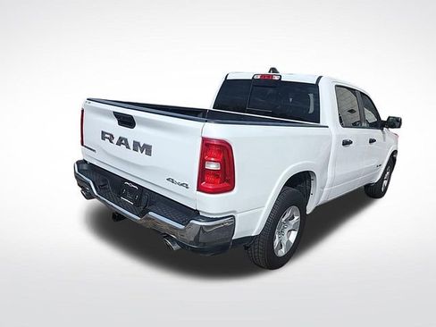 Used 2025 RAM 1500 Big Horn AWD/4WD image 2
