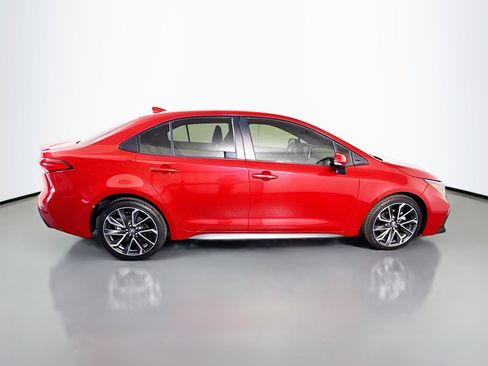 Used 2021 Toyota Corolla SE image 11