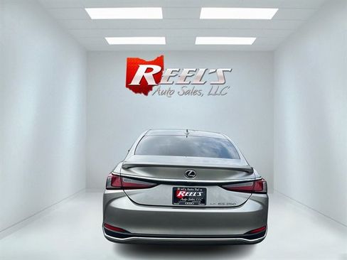 Used 2021 Lexus ES 250 w/ Premium Package AWD/4WD image 9