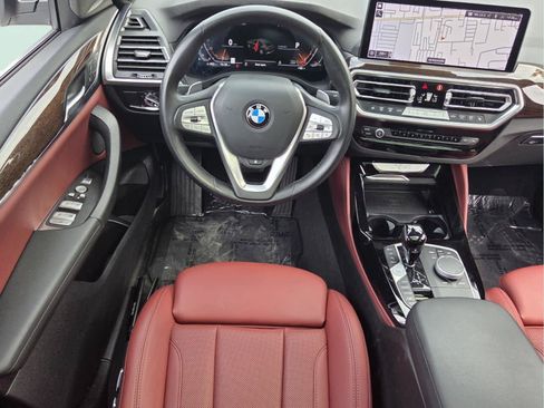 Used 2025 BMW X4 xDrive30i AWD/4WD image 13