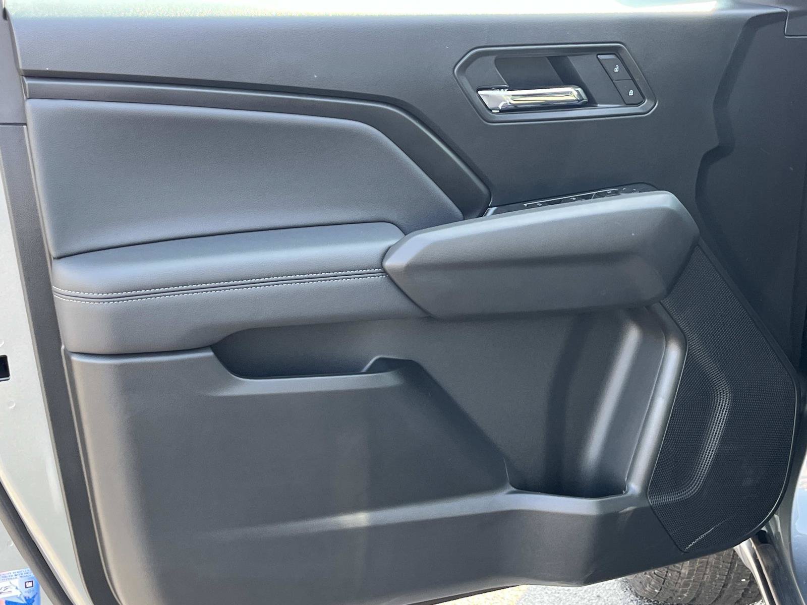 New 2026 Chevrolet Colorado LT w/ LT Convenience Package RWD image 19