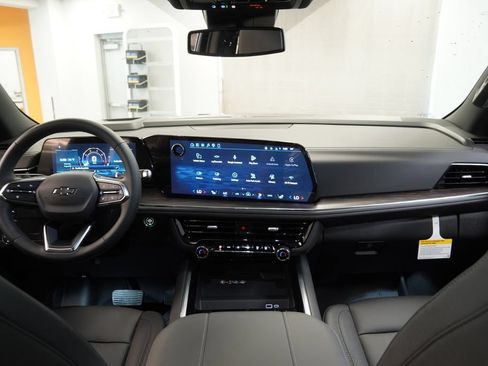 New 2026 Chevrolet Tahoe Z71 w/ Comfort Package AWD/4WD image 23