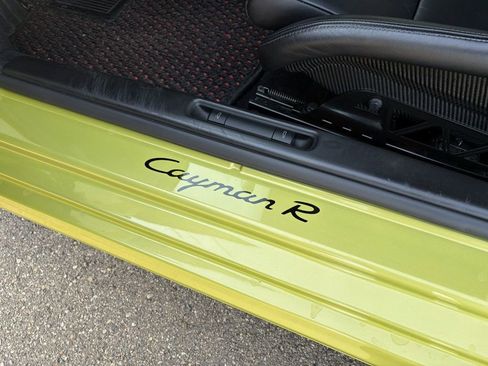 Used 2012 Porsche Cayman R image 12