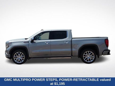 Used 2024 GMC Sierra 1500 Denali w/ Technology Package AWD/4WD image 8