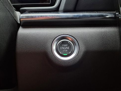 Certified 2025 GMC Terrain Elevation image 17