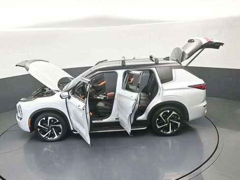 Used 2024 Mitsubishi Outlander SEL AWD/4WD image 80