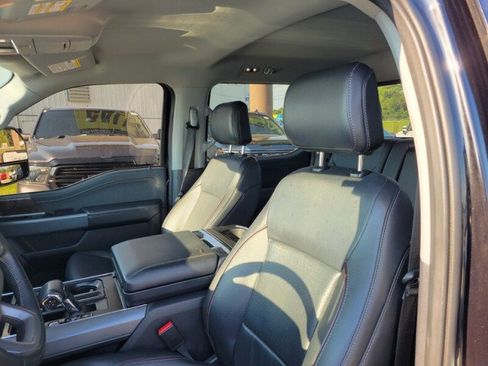 Used 2022 Ford F150 Lariat image 12