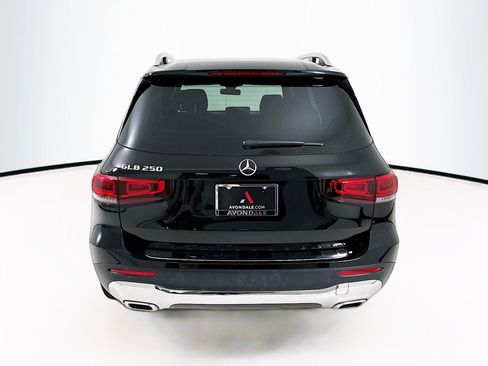 Used 2023 Mercedes-Benz GLB 250 image 7