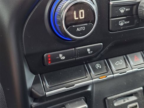 Used 2019 Chevrolet Silverado 1500 LT w/ Texas Edition image 20