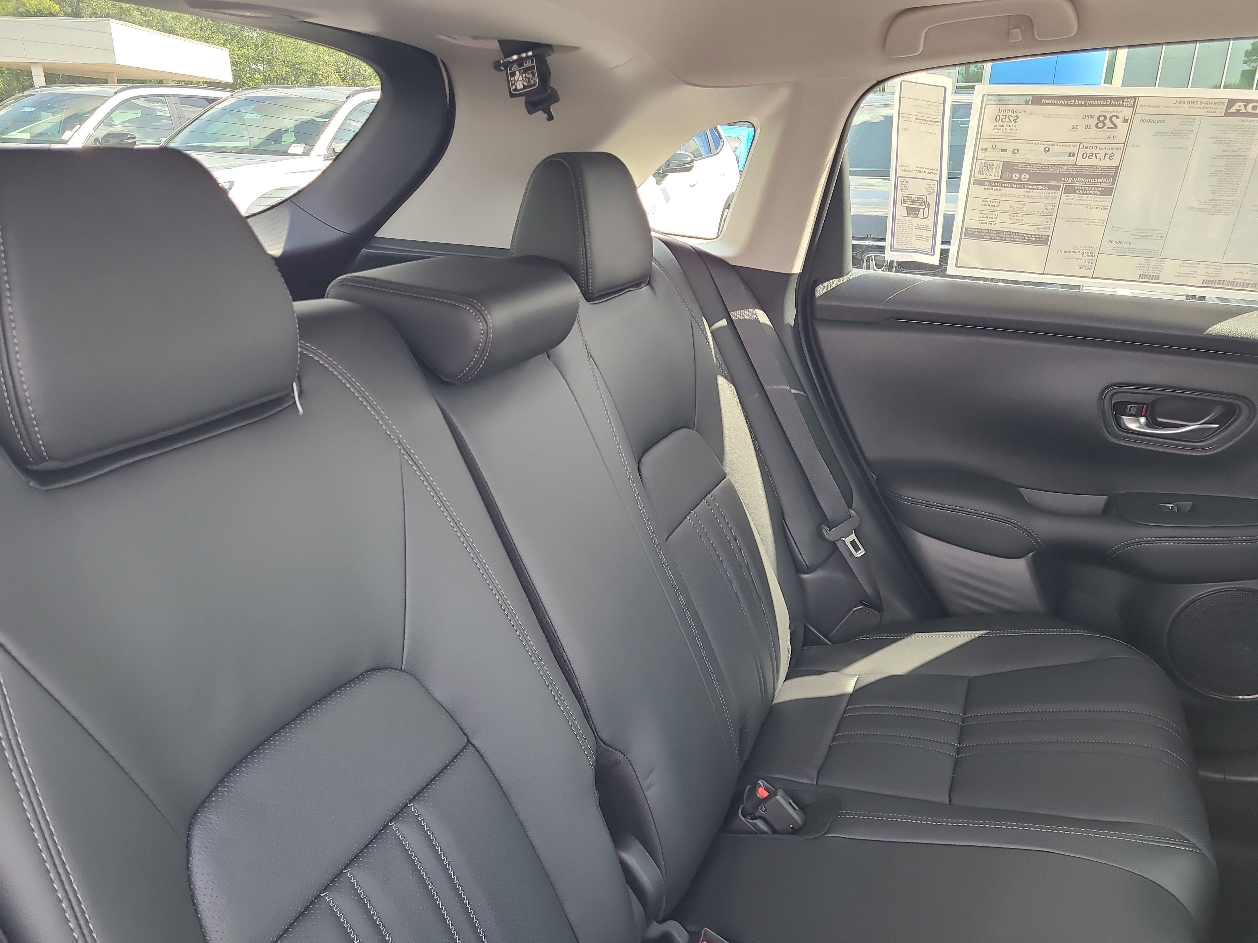New 2027 Honda HR-V EX-L image 15