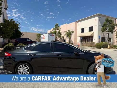 Used 2013 Ford Fusion SE FWD image 3