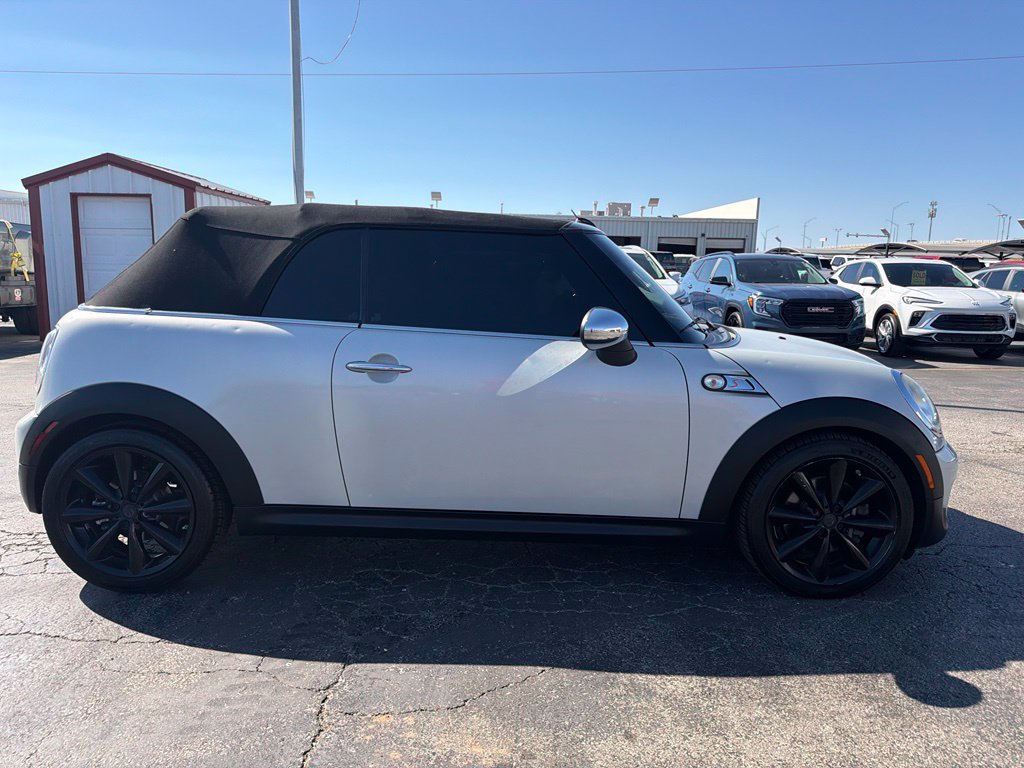 Used 2011 MINI Cooper S FWD image 4