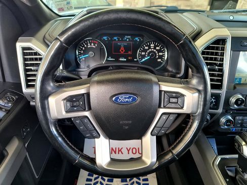 Used 2018 Ford F150 Platinum w/ Equipment Group 701A Luxury image 18